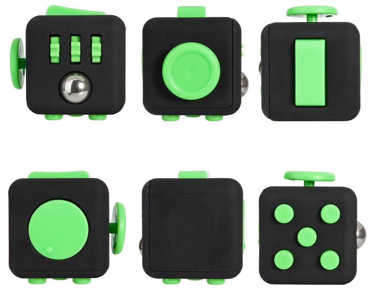 Fidget Cube je velmi malá hračka určená do jedné ruky. Má na všech stranách různé jednoduché přístroje: kolébkový spínač, ozubená kola, otáčející se kulička, malý joystick, rotující kotouč, třecí kámen a 5 tlačítek.